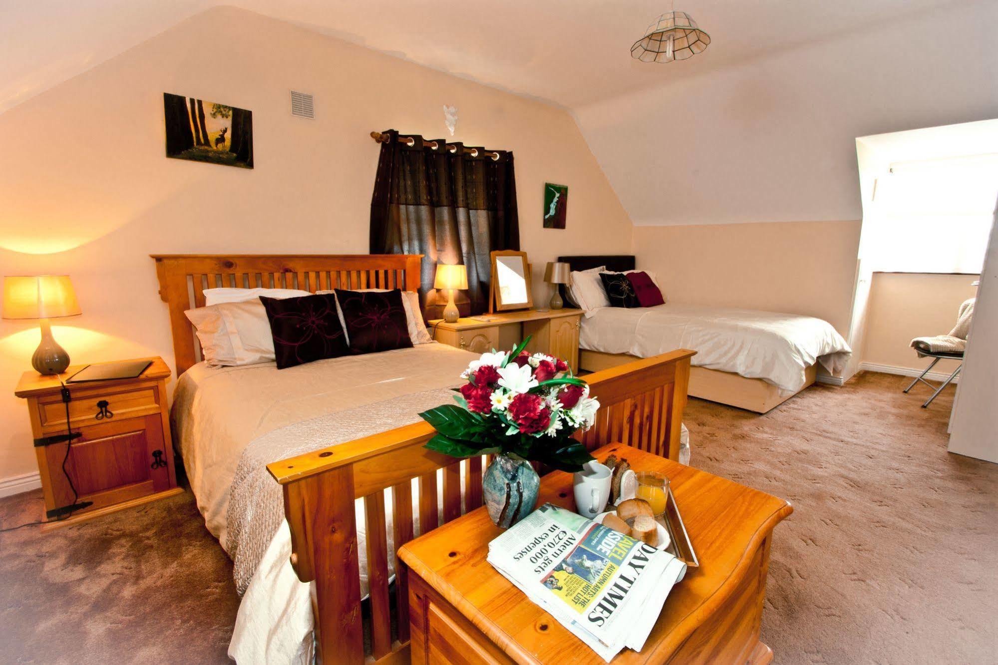 Strand'S End House Rooms Only, No Breakfast Served Cahersiveen Exterior foto