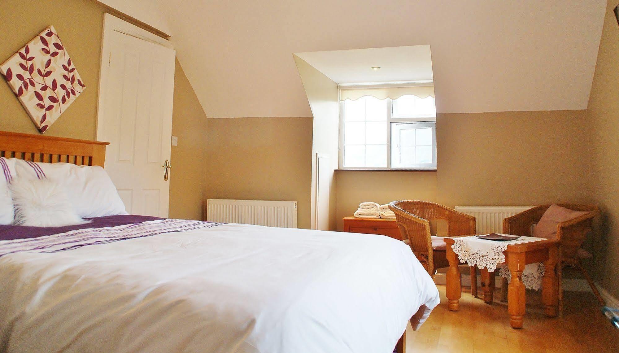 Strand'S End House Rooms Only, No Breakfast Served Cahersiveen Exterior foto